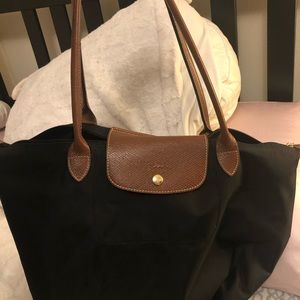 Black longchamp